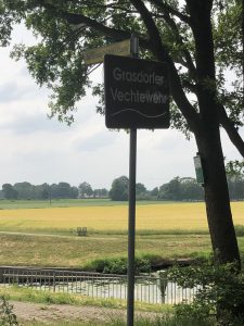 20190603-grasdorfer-vechtewehr-schild-stroetker1